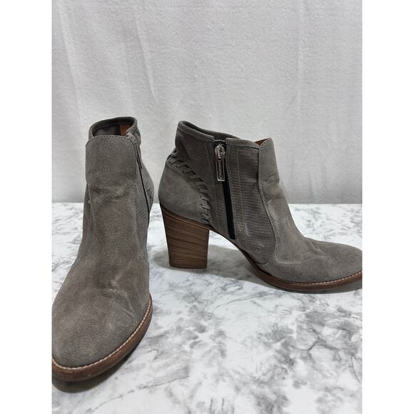 AQUATALIA Fern Ankle Chelsea Booties 10.5 Suede Leather Gray Heeled Mod Artsy - Picture 5 of 7